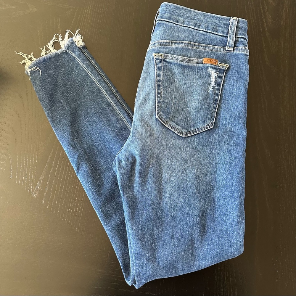 Women's Joe’s Jeans high rise curvy skinny crop